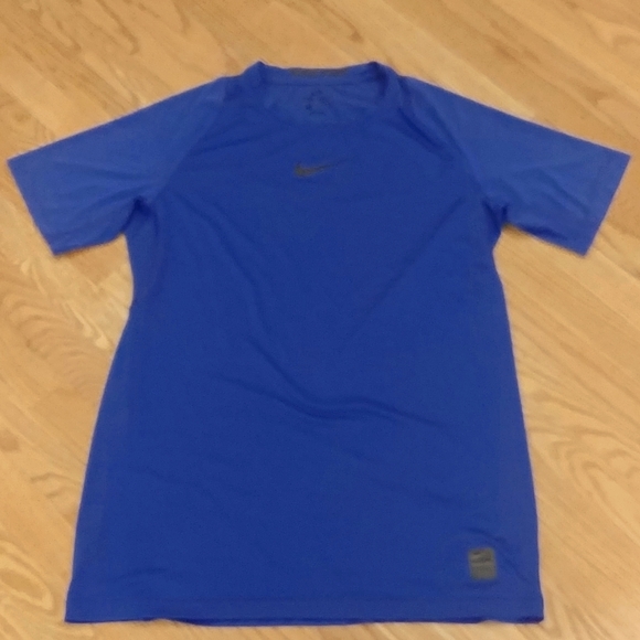 Nike Pro Other - NWOT Men's Nike Pro Dri Fit Medium Shirt